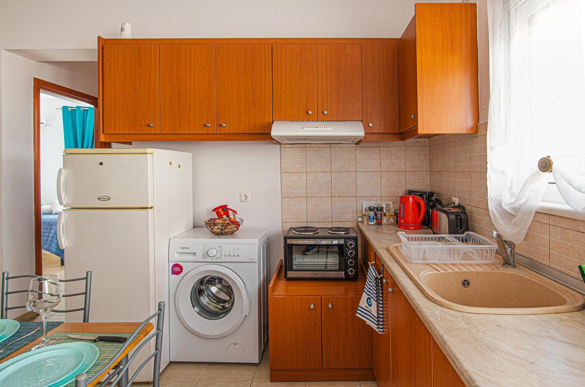 Basiliki'S Apartments 阿彻奇洛斯 外观 照片